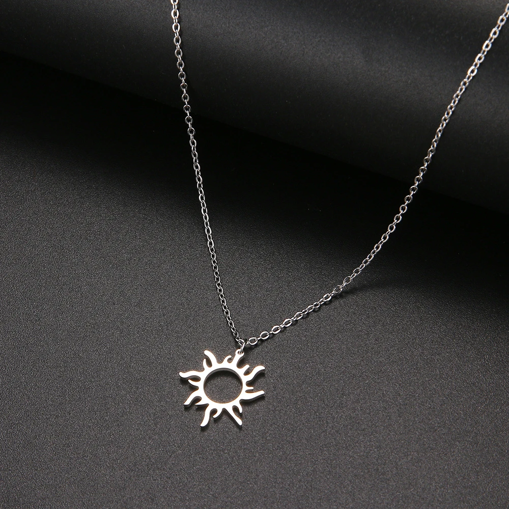Sun-Shaped Alloy Necklace